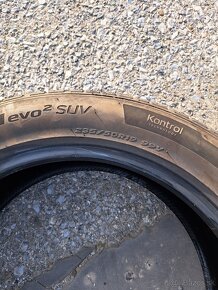 Hankook 235/50/R19 99V letné - 4