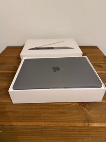 MacBook - 4