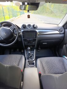 Suzuki Vitara 1.4 - 4