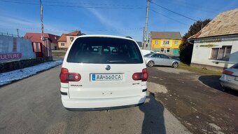 Volkswagen Sharan 2.0 TDI, 103 KW, M6, 2009 - 4