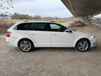 Škoda Octavia Combi 2.0 TDI Style DSG Automat - 4