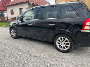 Opel Zafira - 4