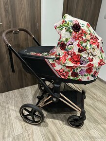 Cybex Priam Platinum Spring Light Blossom 3 v 1 - 4