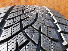 235/55 r19 zimne pneumatiky - 4