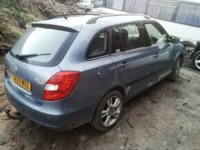 Rozpredám škoda fabia 2 combi 1,9 tdi ročník 2008 - 4