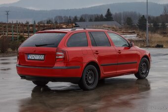 Škoda Octavia 2 1.9 TDI 77kw Ambiente - 4