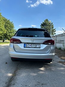 Opel astra sports tourer+ - 4