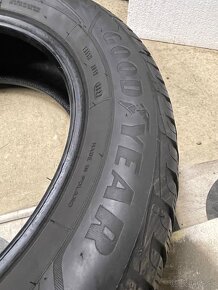 Goodyear 215/60 R16 2022 2x=100€ - 4