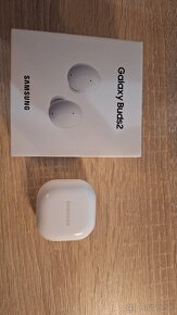 Nabíjacie Púzdro na Samsung galaxy buds 2 - 4