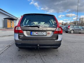 NOVÁ TK/EK Volvo V70 2.4 D5 2009 A/T - 4