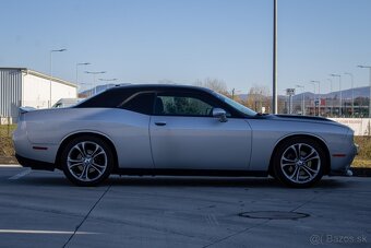 Dodge Challenger R/T 5.7 HEMI A/T - 4