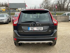 Volvo XC60, 2.4D3 120kW4X4NAVIBLUETOOTH - 4