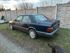 Mercedes w124 260e, youngtimer - 4