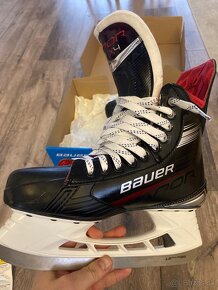 Bauer Vapor X4 - 4