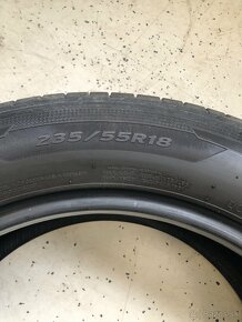 235/55R18 Hankook - 4