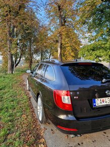 Škoda Superb 2.0 TDI 125kw - 4