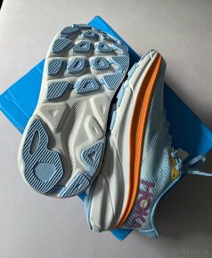 HOKA W 9 Clifton nové tenisky 36.5 - 4