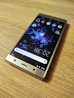 Sony Xperia XZ2 Premium / 6/64GB Gold TOP stav - 4