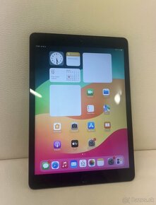 Apple Tablet iPad 8.gen - 4