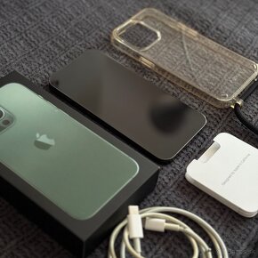 iPhone 13 Pro, 512 GB Alpine green - 4