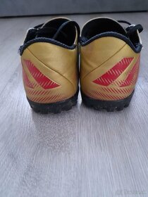 Turfy Adidas Nemeziz č.35 - 4