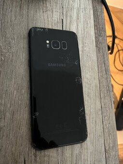 Samsung S8+ - 4