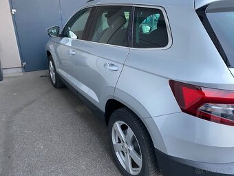 Škoda Karoq 2,0TDI 110kw 4x4 DSG - Top stav - 4