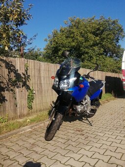 Suzuki DL 650 V-Strom - 4