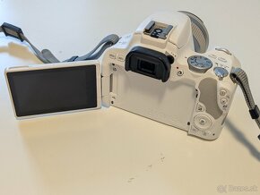 Canon EOS 200D-white - 4