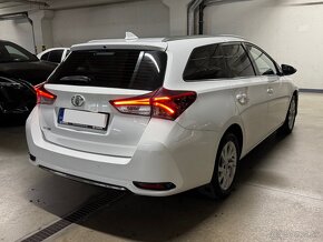 Toyota Auris combi 1.6 97kW, 2018 - 4