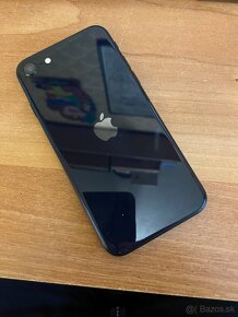 Iphone SE 2022 (3 generácia) 128 GB - 4