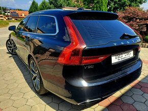 Volvo V90 D5 2.0L 173kW Inscription AWD A/T 4x4 - 4