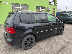 VW Touran 2.0 TDI DSG 7 Miestny - 4