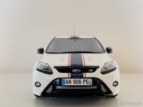 1:18 Ford Focus RS - 4