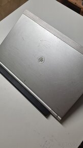 HP elitebook 2170p - 4