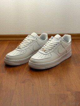 Nike Air Force 1 - Biele - 4