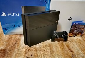 PS4 500GB - 4