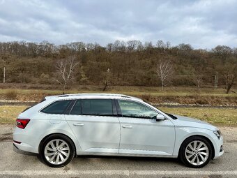 ŠKODA SUPERB COMBI 2.0TDI DSG FACELIFT MATRIX EXTRA VÝBAVA - 4