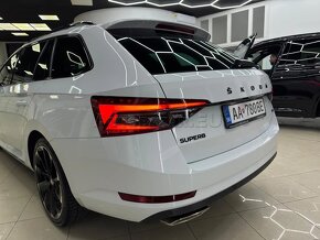 Škoda Superb Combi 2.0 TSI Sportline 4x4 DSG - 4