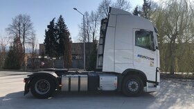 Predám ťahač návesov zn. VOLVO FH - 4