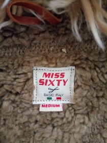 Vesta Miss Sixty - 4