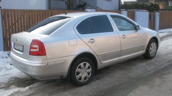 Škoda Octavia 1,6 benzín + LPG, r. 2007 - 4