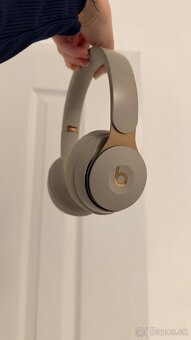 Beats Solo Pro - 4