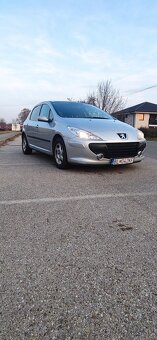 Peugeot 307 1.4 16V - 4