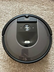 Robotický vysávač iRobot Roomba Combo i8+ v záruke - 4