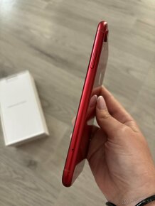 iPhone XR 64GB - 4