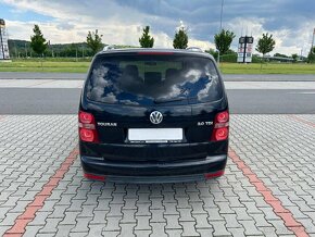 Volkswagen Touran 2.0 TDi 6 rychlostí digi klima - 4