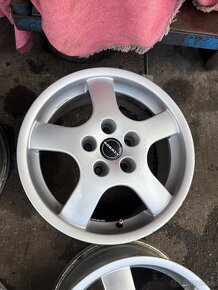 Hlinikove disky 5x114.3r16 Borbet - 4