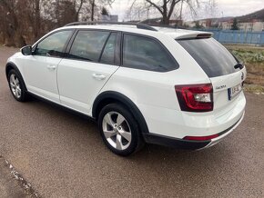 Škoda Octavia Scout 4x4 2019 135kw automat - 4