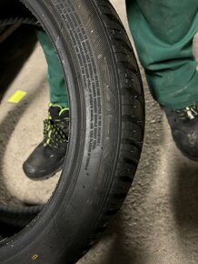 Zimné pneumatiky : Falken Eurowinter 205/45 R17 - 4